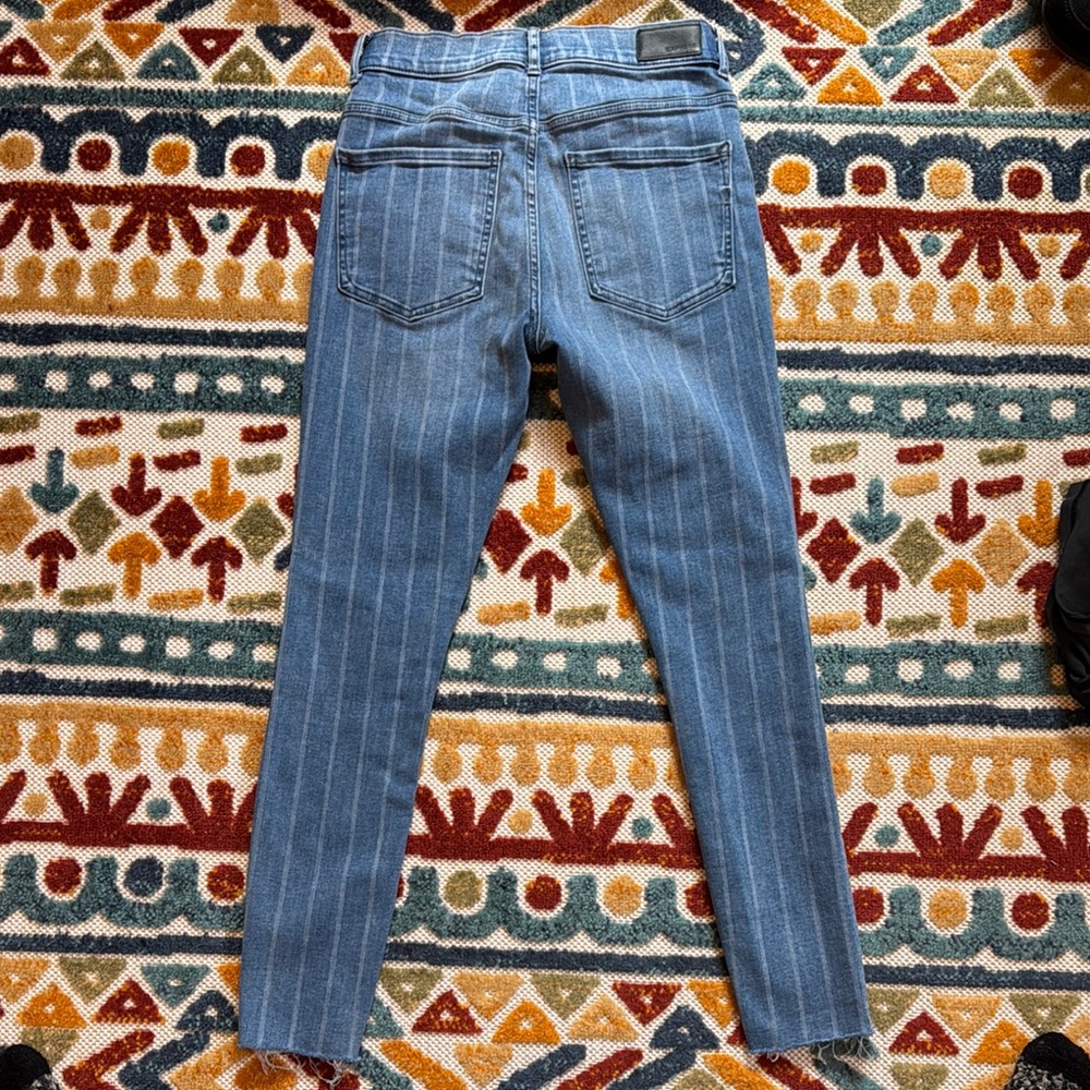 Express Women's Blue Jeans - Picture 3 of 3